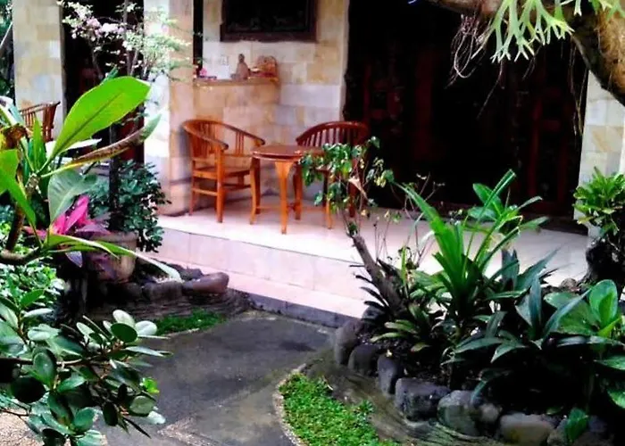 Guest house Rahayu House
